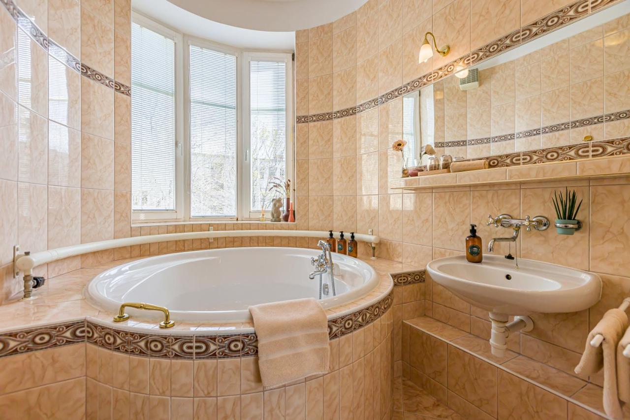 Hotel Arcus Garden Pressburg