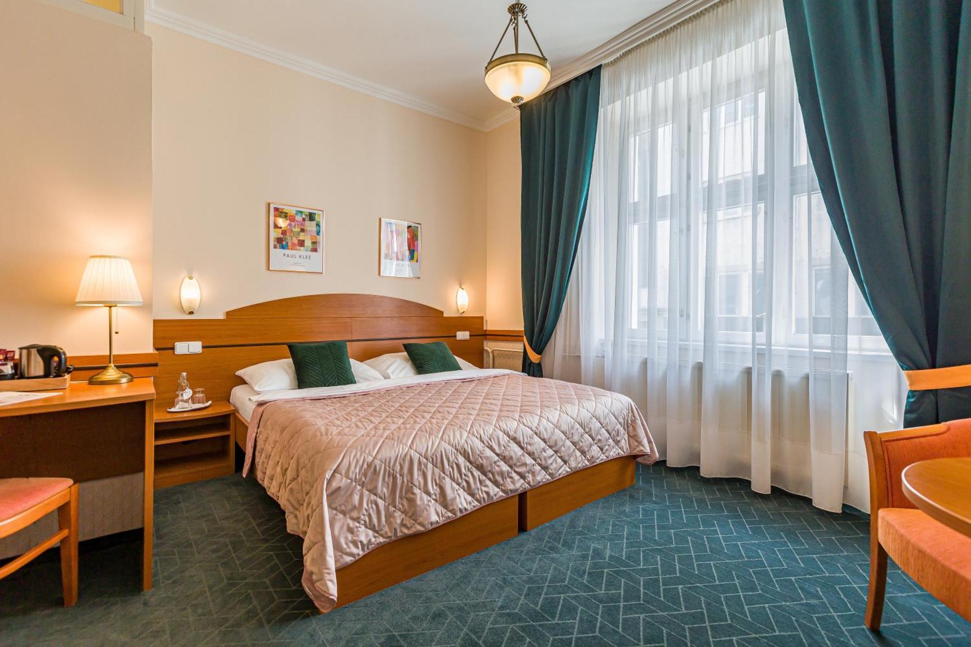 Arcus Garden Hotel
